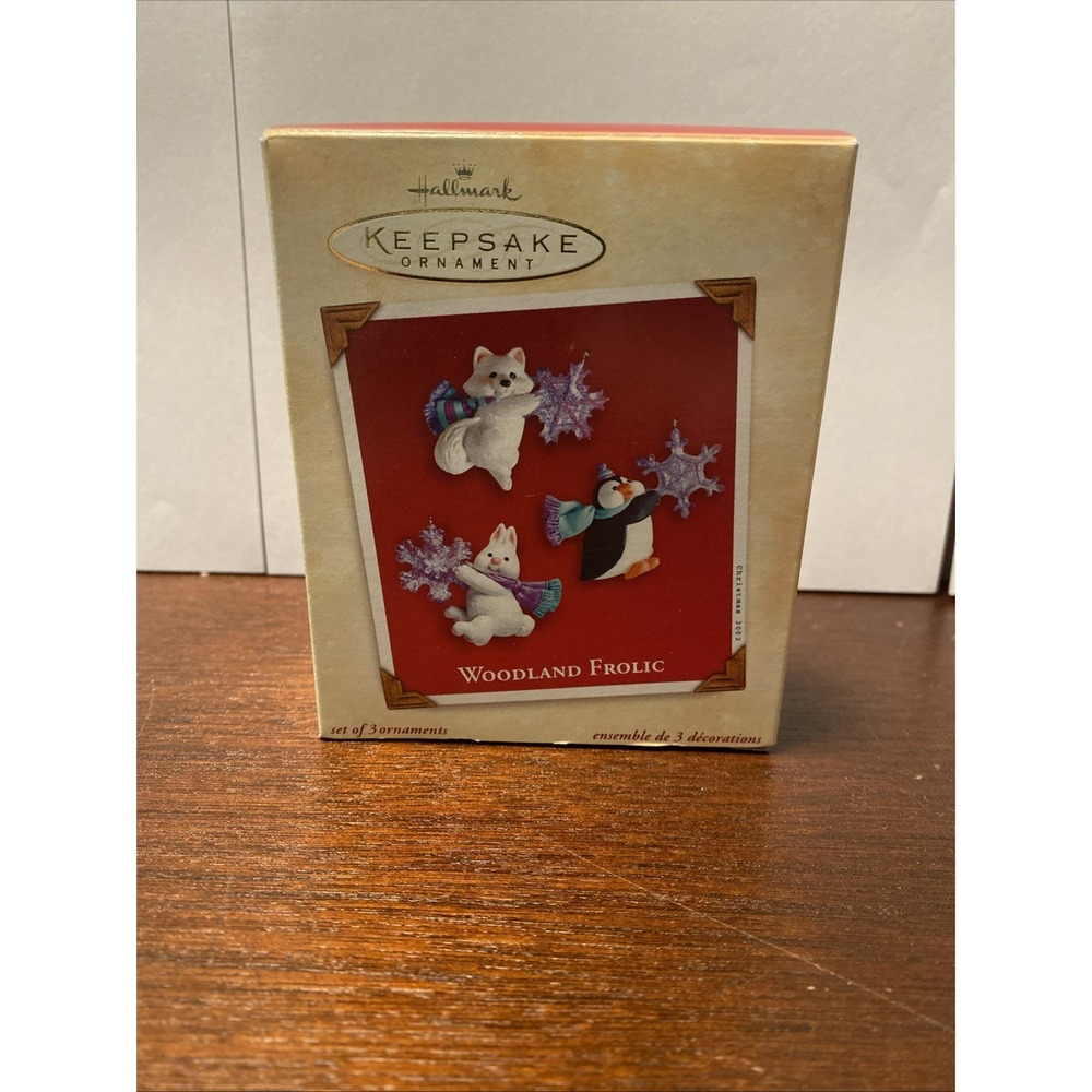 Hallmark Keepsake 2002 Ornament WOODLAND FROLIC Fox Rabbit Penguin w/ Snowflakes